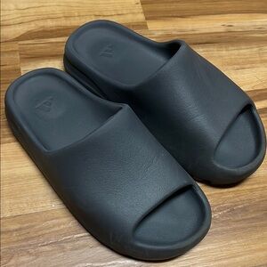 Yeezy Black Slide Sandals